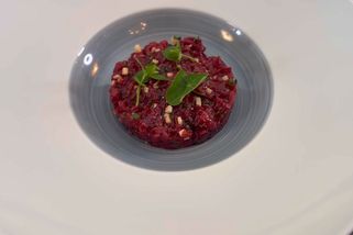 Tatarák podle michelinského šéfkuchaře | Rád jím, nerad vařím