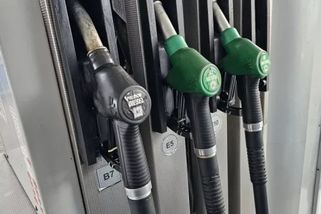 Tankujte za chladného počasí. Ušetřit můžete desítky korun na nádrži