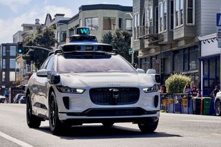 Waymo hodlá v Německu spustit taxislužbu bez řidičů - Novinky