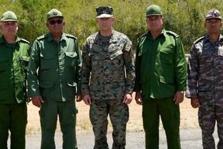 Američtí a kubánští generálové se potkali na základně Guantánamo - Novinky