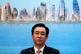 Čínský soud poslal zakladatele společnosti Evergrande do vězení na doživotí - Seznam Zprávy