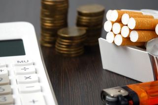 O kolik zdraží cigarety, tabák a liquidy v roce 2026? Kuřáci si připlatí až desítky korun