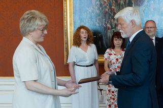 Ruská diplomacie změnila v Praze taktiku. Využívá nově otevřenou skulinu - Seznam Zprávy