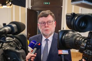 Kdybych byl ve vládě sám, schodek bude nižší, teď odpočívám, říká Stanjura - Echo24.cz