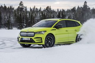 Škoda Enyaq RS iV vstupuje na český trh, stojí přes 1,6 milionu - Novinky