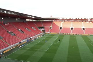 Eden bez diváků? Omyl. Díky novému pravidlu nebude na Slavii prázdný stadion - Sport.cz
