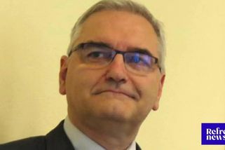 Úředník zval ženy na falešné pohovory. Pomocí léků je přiměl pomočit se na veřejnosti