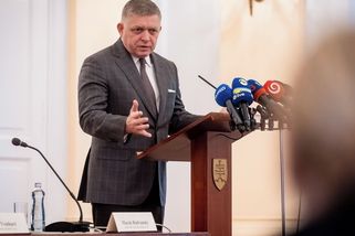 Slovensko se chce v září vypořádat s ČEZ ohledně firmy na novou elektrárnu, uvedl Fico - Seznam Zprávy