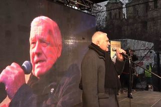 Chceme žít, ne přežívat: Demonstraci proti covidovým opatřením podpořil i Václav Klaus - Novinky