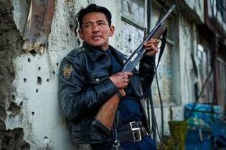 Hope: Drsná bitva s mimozemšťany ukázala luxusní film o filmu