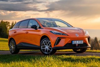 Sleva 190 000 Kč?! Z modelu MG je po dramatickém zvýhodnění nejdostupnější auto ve své třídě - Garáž.cz