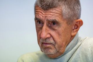 Na konci volebního období skončíme maximálně do 50 procent HDP, řekl Babiš