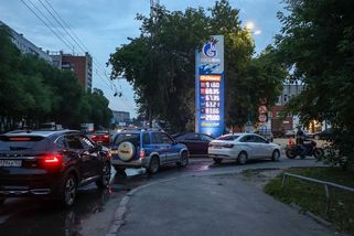 Ruské instituce mají problém sehnat palivo, veřejné zakázky kolabují - Novinky