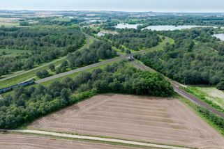 railtarget.cz/technologie-a-infrastruktura/konec-blokovani-koridoru-vlaky-do-kutne-hory-zrychli-na-160-kmh-12502.html?utm_source=www.seznam.cz&utm_medium=seznam_distribuce&utm_campaign=lide