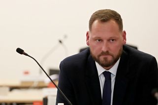 Jak vládne opozice. ANO a SPD ve Znojmě: Písařská chyba za milion a placené místo pro olympionika - Novinky