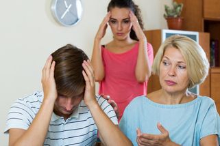Tchyně mi řekla, že moje dítě není „jejich krev“. Tahle věta mi ublížila