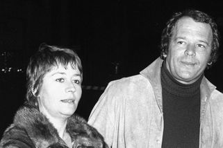 Ve filmu ji znásilnil a zabil, při natáčení se zamilovali. Renato Salvatori ji pak týral i doma - Médium.cz