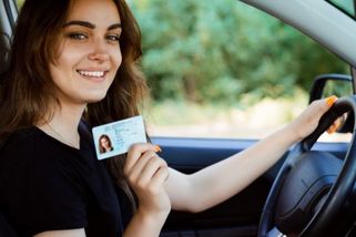 Kvíz: Řidiči, rozluštíte automobilový slang? Tento test ukáže, jestli jste vyježděný šofér nebo sváteční řidič