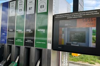 Podpultově levný benzín? Stát otevře vlastní benzínky. Už se ví, kdy a kde