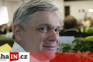 prahain.cz/politika/odesli-nebo-je-vyhodili-exministr-tlusty-roztahl-oponu-ods-22696.html?utm_source=www.seznam.cz&utm_medium=seznam_distribuce&utm_campaign=lide