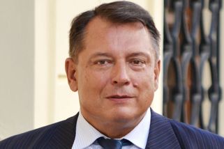 Jiří Paroubek slaví 74. narozeniny a užívá si třetí manželství s o 24 let mladší političkou