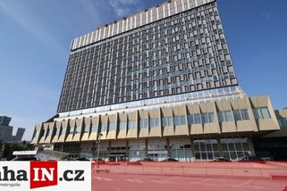 prahain.cz/politika/babise-ceka-peklo-zni-po-klicove-zmene-v-tajne-sluzbe-23053.html?utm_source=www.seznam.cz&utm_medium=seznam_distribuce&utm_campaign=lide