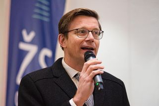 E-mail potvrdil, že je Babiš riziko, řekl Kupka. Jste zbabělci, kontroval Nacher - Novinky