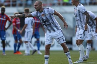 Ede vytáhla imunitu, Dynamo zůstalo bez béčka - Médium.cz