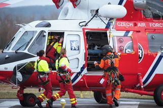 Při nehodě na Sokolovsku zemřela řidička - Novinky