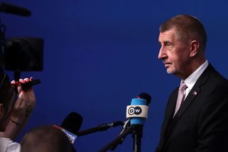 Česko se nebude podílet na spojenecké pomoci 70 miliard eur pro Ukrajinu, řekl Babiš