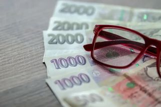 Vláda plánuje zasáhnout a seniorům přidat téměř dvojnásobek. Ministr Juchelka přišel s překvapivým řešením