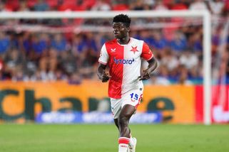 Do Artisu míří dva obránci ze Slavie. Brněnský klub také získal nadějného záložníka - Sport.cz