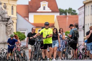 FOTO: Léto na dvou kolech. Třeboňsko znovu zaplnily tisíce cyklistů - Novinky