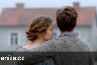Skupují podíly na domech a tlačí na vlastníky. Klíče jim přesto musíte vydat, varuje advokátka