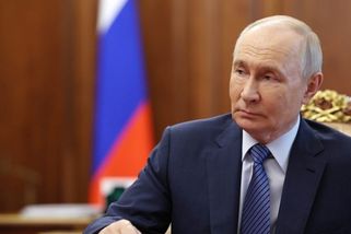 Putin dostává falešnou realitu z bojiště. Proto odmítá jednat o kompromisu, míní analytici