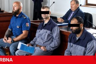 Bezdomovce vykuchali, znetvořili a uřízli mu hlavu. Obžalovaní recidivisté vinu odmítli