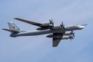 Ukrajinské síly zasáhly ruský strategický bombardér, uvedl Zelenskyj - Seznam Zprávy