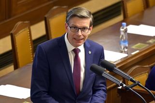 Koalice přehlasovala Pavlovo veto. Jste hrobaři rozpočtu, hřímal Kupka a slíbil stížnost