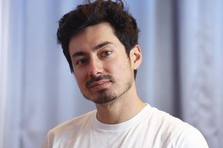 Zpěvák Mirai truchlí: Zemřela žena, která pro něj znamenala celý svět