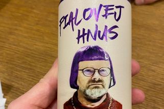 Obchodník nabízí pivo Fialovej hnus, pivovar zvažuje právní kroky - Seznam Zprávy