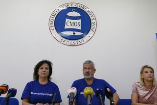 Odbory uskuteční celodenní stávku ve školách - Novinky