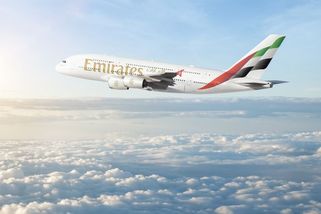 Emirates zavedou na letech z Prahy třídu premium economy. Změn doznal i bar na palubě - Novinky