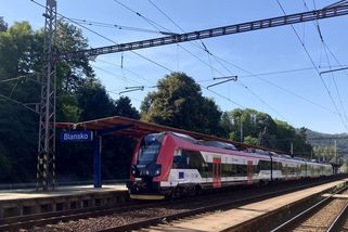 „Za Havla tu fabriky zavřely.“ Teď město každé ráno postihne exodus - Seznam Zprávy