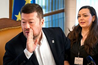Urbanová zuří kvůli stopce cesty na Ukrajinu. Okamurovi poslala drsný vzkaz