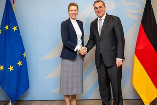 Jen týden před volbami chce německá levice zakázat zemská sdružení AfD a zabránit straně dostat se k moci - Echo24.cz