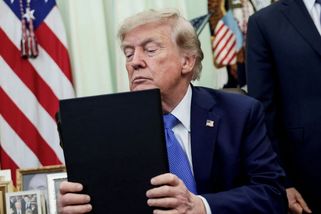 Trump čelí žalobě za prodej rychlého přístupu k jeho příspěvkům na Truth Social - Seznam Zprávy