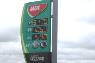 Čerpací stanice skokově zdražily naftu. Některé i o více než dvě koruny na litr - Novinky