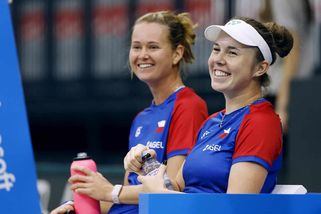 České duo válí v Cincinnati, Nosková s Bouzkovou jsou v semifinále - Sports News 24