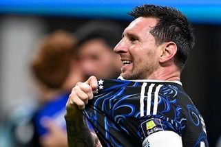 SportWin » Fotbal » Messi rozmetal Anglii, přepsal historii a míří za dalším titulem. "Proto je král," smekají legendy.