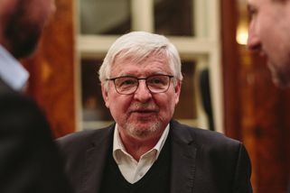 Rusnok: Neúměrné zadlužování může vést ke ztrátě suverenity